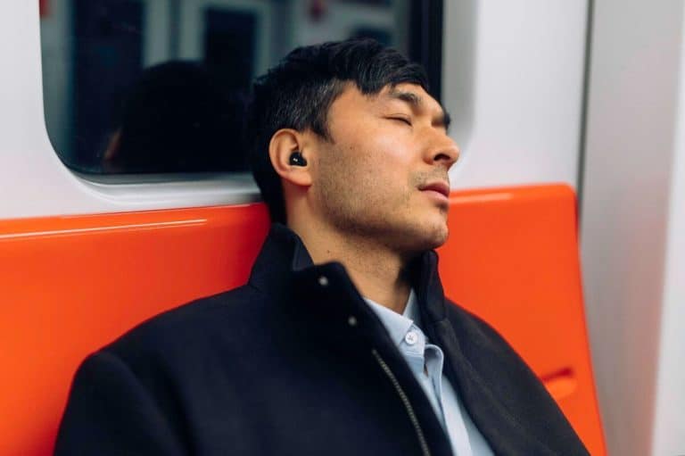 Sleep through your partners snoring with the QuietOn Sleep