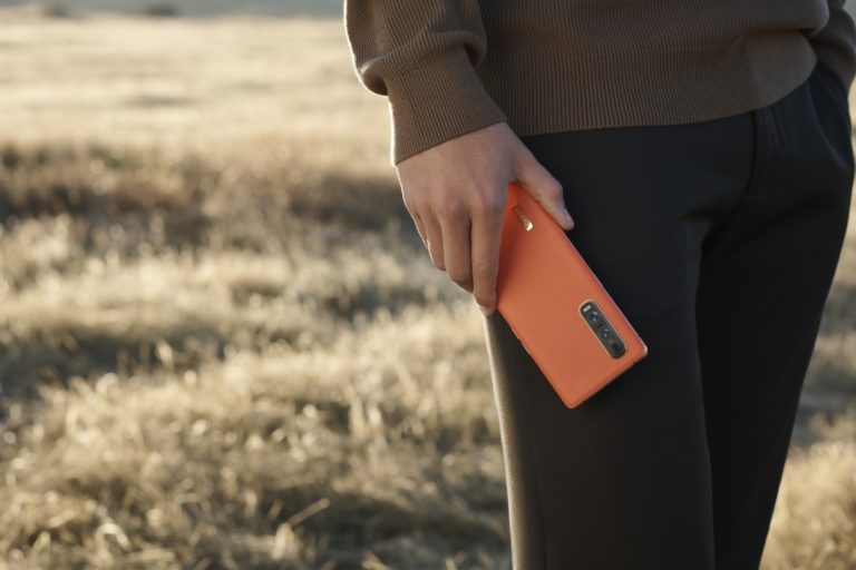 Oppo Find X2 Series finally available to order. X2 Pro £1,099 – X2 £899 – Neo £599 – Lite £399