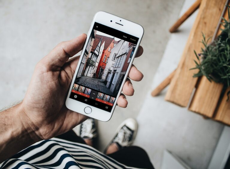 How to Change a Photo on your Phone: Easy Ways to Edit Photos