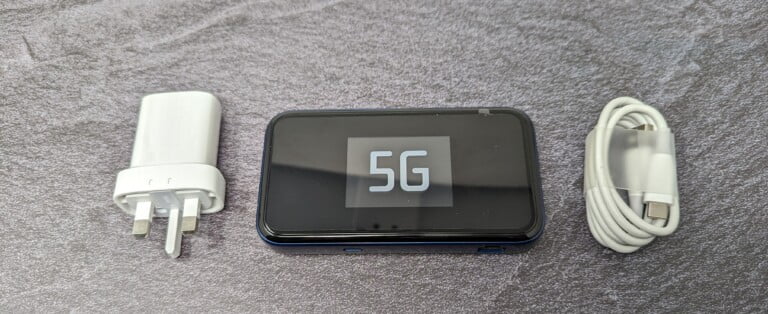 Vodafone 5G Mobile Hotspot Review [ZTE MU5001] – A bargain deal to watch out for