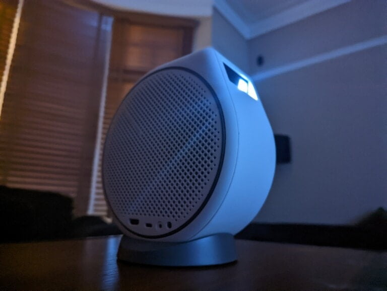 BenQ GV30 Portable Projector Review – How does it compare vs the Nebula Capsule II