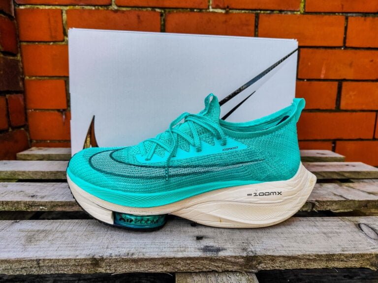 Nike Air Zoom Alphafly NEXT% Review vs Tempo NEXT% – Do they make you faster?