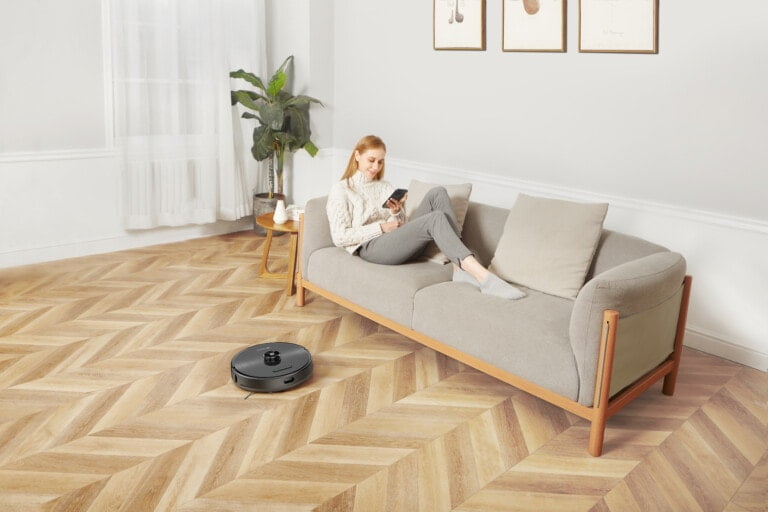 Proscenic Sping Deals: M8 PRO Self-Emptying Robot Vacuum Cleaner for £375, P11 Cordless Vacuum for £127