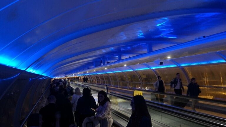 Manchester Airport Busy Times: Trying to predict if there are big queues today