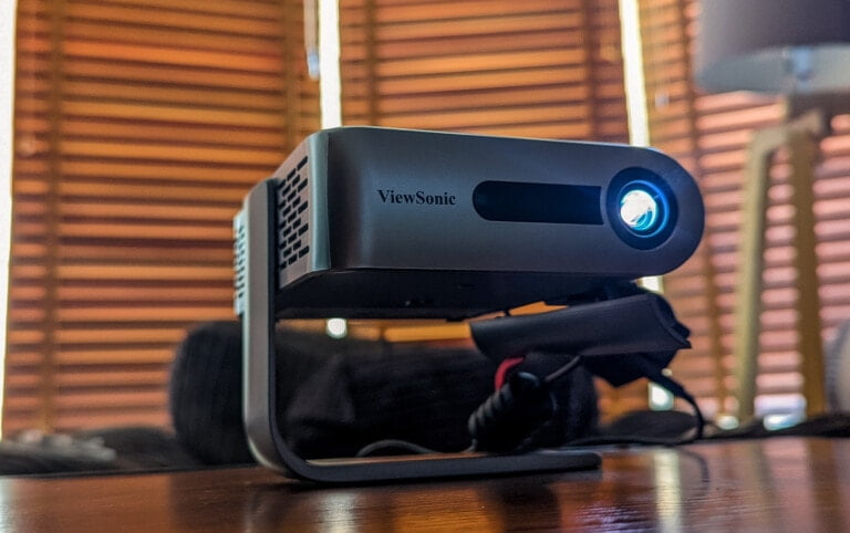 BenQ GV30 vs Viewsonic M1+ vs Nebula Capsule Max Portable Projector Comparison Review – Specification & Features
