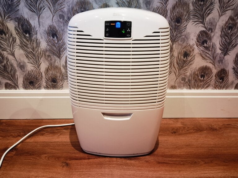 Cost of Running a Desiccant vs Compressor Dehumidifier – With clothes drying & room warming comparison