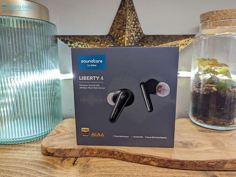 Anker Soundcore Liberty 4 Earbuds Review vs Soundcore Liberty 3 Pro
