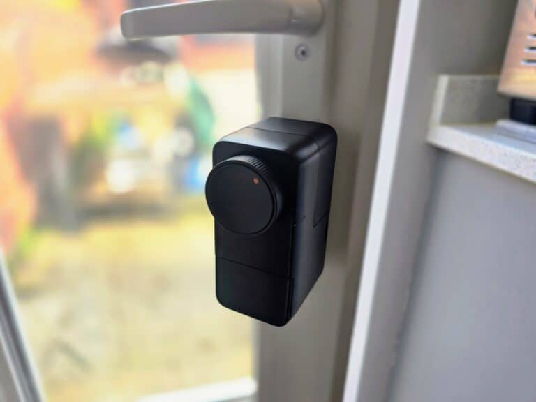 SwitchBot Lock Pro Review vs Aqara Smart Lock U200