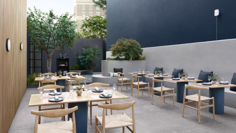 Best Outdoor WiFi 7 Access Points + Which Outdoor WiFi 7 APs Have 6GHz Band