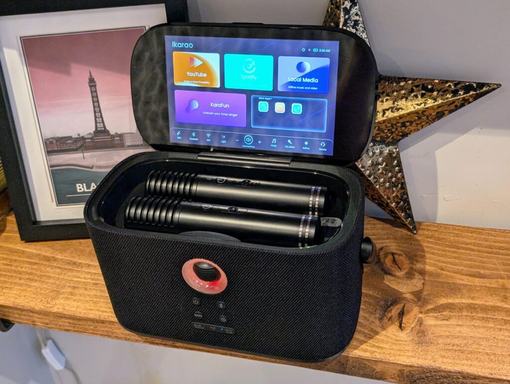 This image has an empty alt attribute; its file name is Ikarao-Shell-S2-Karaoke-Speaker-Design-Android-OS-1024x771.jpg